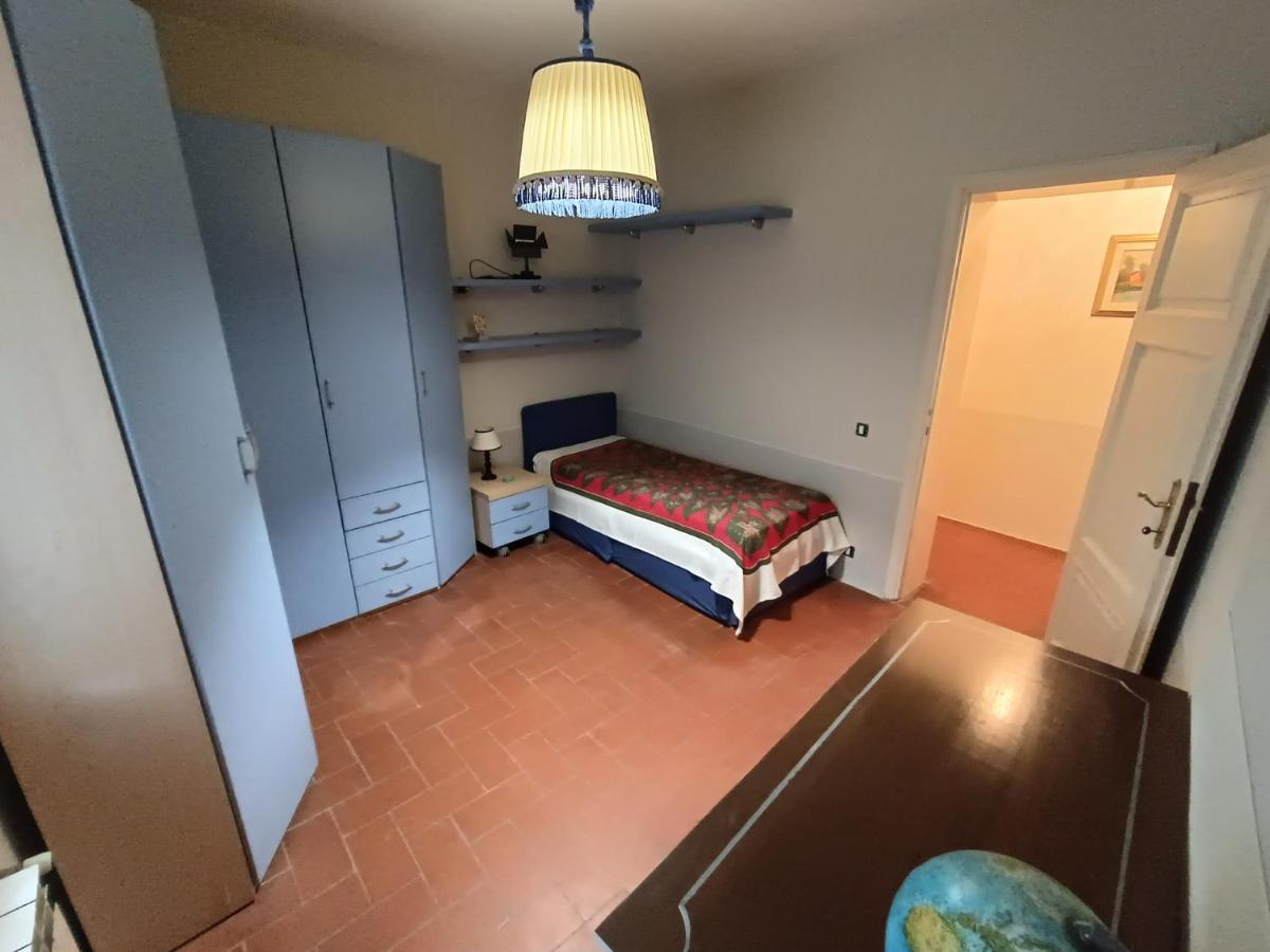 Cozy Apartment Near The City Walls Лукка Экстерьер фото